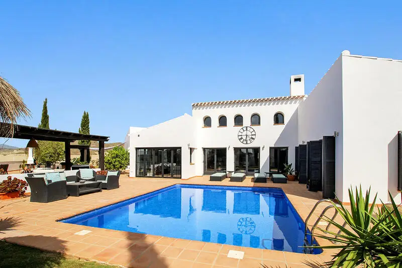 Villa 5 Dormitorios El Valle Golf Murcia Piscina Privada
