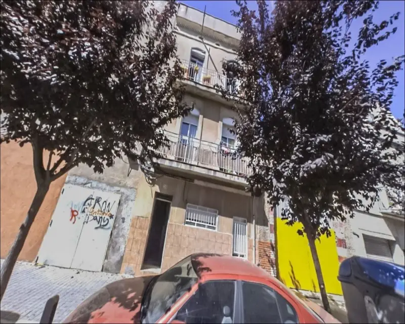 Piso 84m2 4 habitaciones 2 baños Badalona Simancas