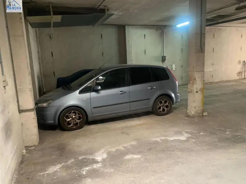 Venta Local Comercial con Trastero en Hospital Albacete