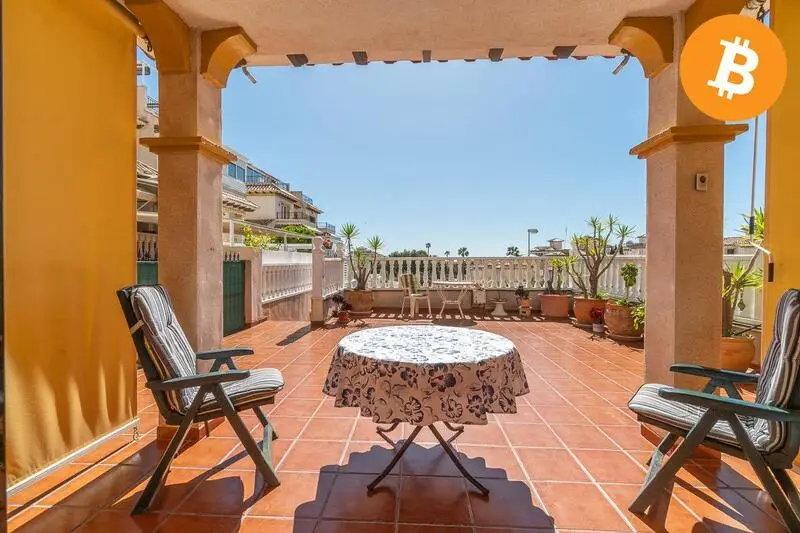 Dúplex en Orihuela Costa con Piscina y Solárium