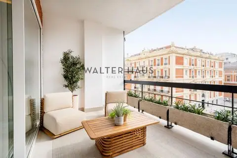Piso de Lujo en Venta Los Jerónimos Madrid
