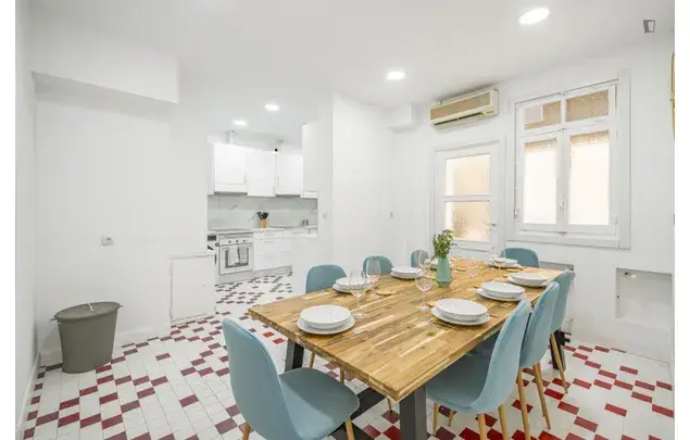 Apartamento 20 Dormitorios Málaga Coliving Estudiantes Jóvenes