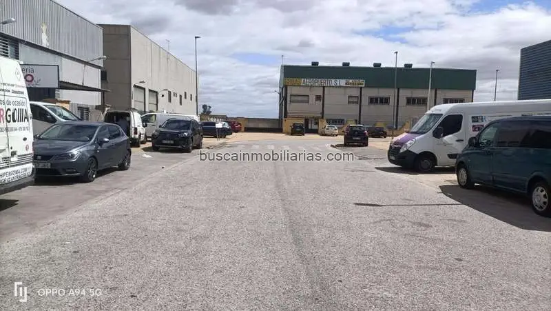 Nave Industrial en Venta La Rinconada Sin Posesion
