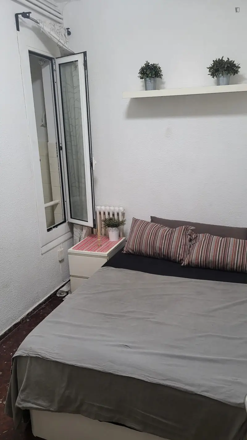 Habitacion Doble en Piso Compartido en Barcelona
