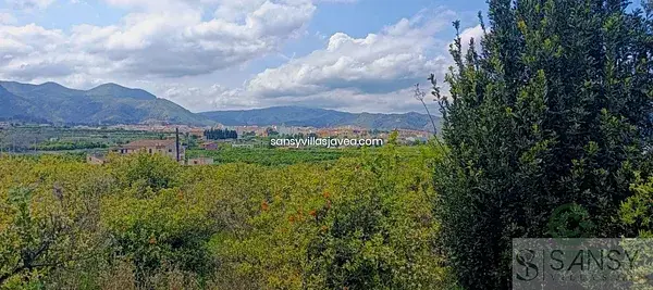 Terreno en Pego con Caseta Agricola 10182m2