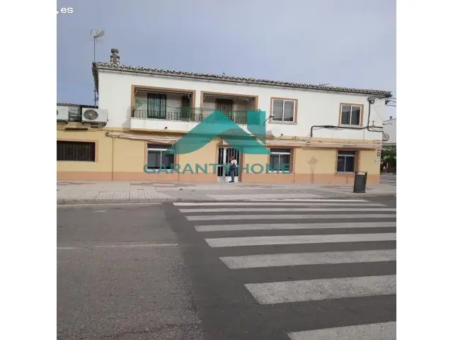 Se Alquila Bar en Casar de Caceres 105m2