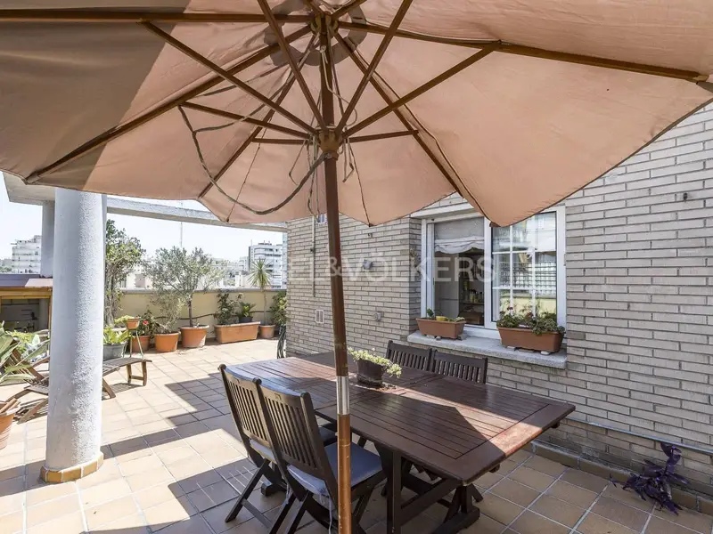 Atico Duplex Tres Terrazas Parking Gracia Barcelona