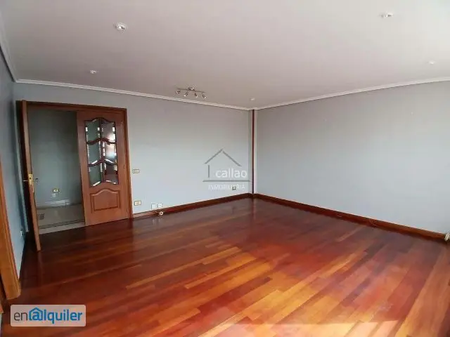 Piso Centrico Ferrol 100m2 3 Dormitorios 2 Baños Ascensor