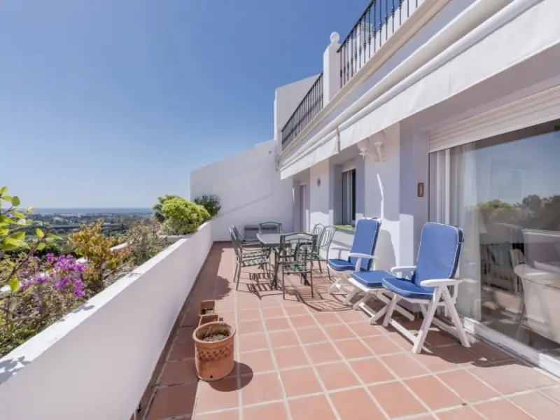 Apartamento en Venta Benahavis 3 Dormitorios 2 Baños Piscina Vistas al Mar