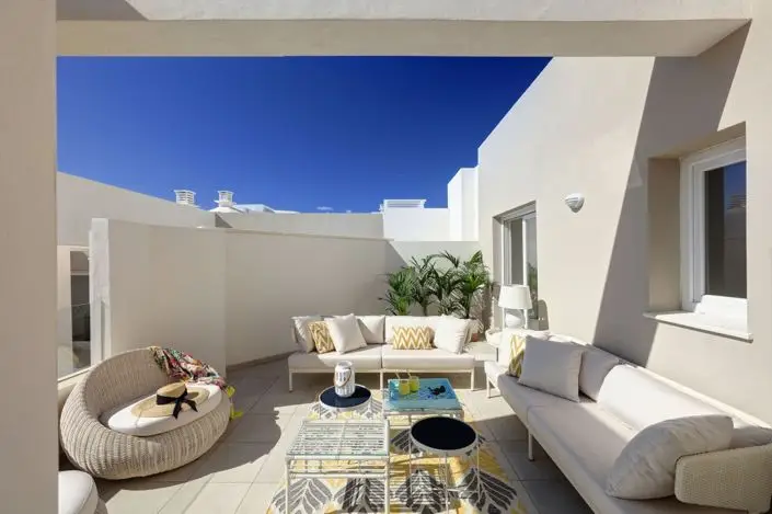 Apartamentos en Venta 2 Dormitorios Nueva Andalucia