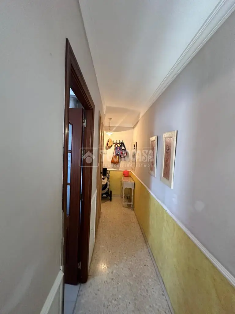 Piso en venta en Utrera 2 dormitorios planta baja garaje trastero