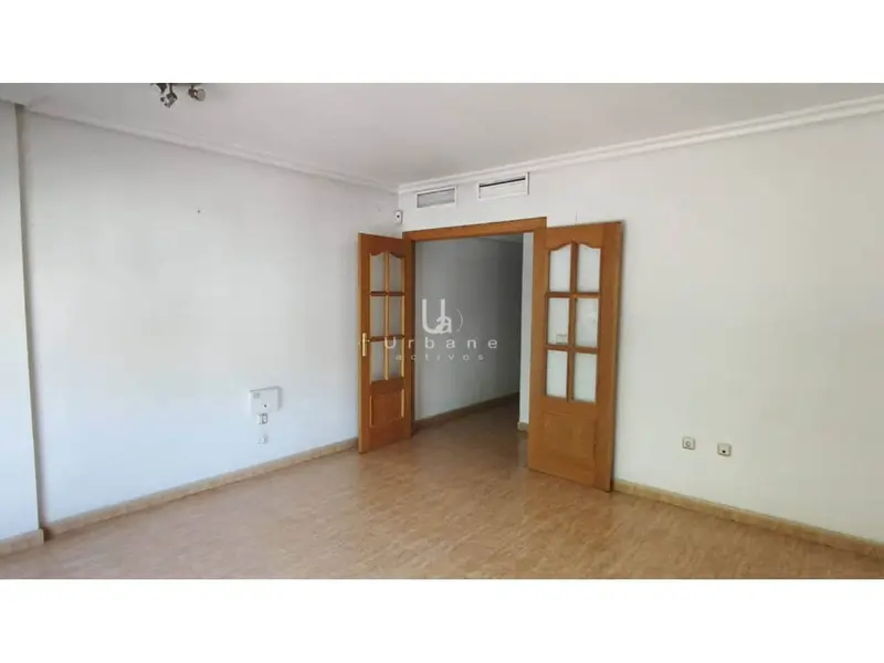 Piso en Venta Santa Cruz Murcia 3 Dormitorios Balcón Patio Trastero