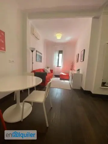 Piso en Barrio Salamanca Madrid Reformado Amueblado