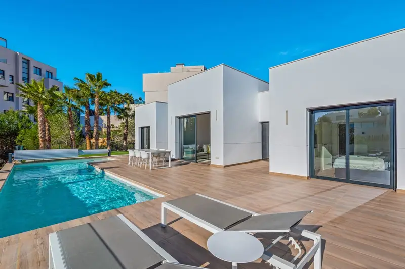 Chalet en Venta Las Colinas Golf Orihuela Alicante