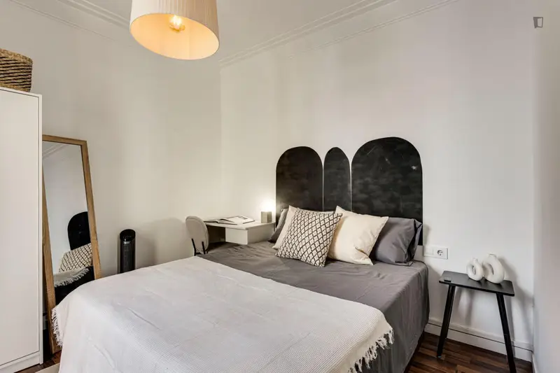 Habitacion Doble Moderna Ciutadella Barcelona