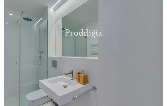 Alquiler Casa 2 Dormitorios 75m2 Barcelona Centro