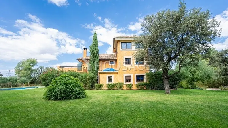 Villa en venta en Ciudalcampo Madrid