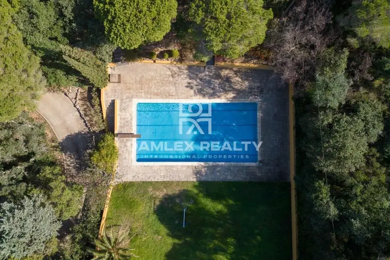 Chalet con 5 habitaciones y piscina en S'Agaro