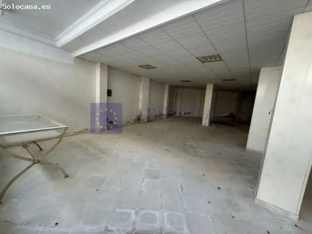 Local en Alquiler Centro de Caceres 900m2