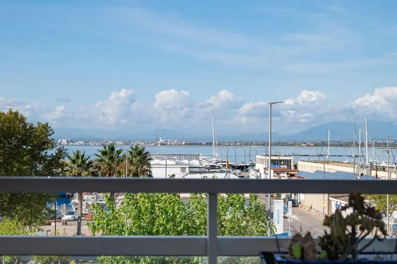 Venta Apartamento Roses Vistas Puerto 2 Dormitorios Reformado