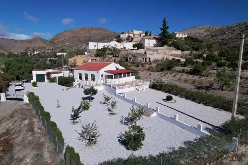 Villa 3 Dormitorios Oria Almeria