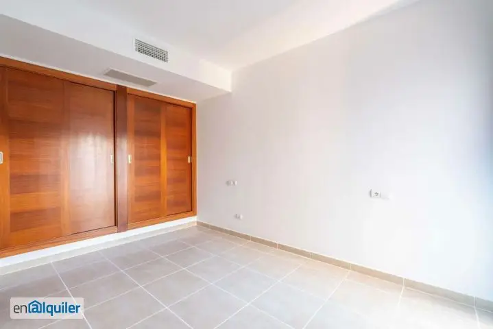 Alquiler Piso Palma Mallorca Terraza Piscina 3 Dormitorios Garaje Trastero