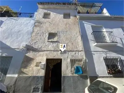Casa Adosada Montefrío 2 Dormitorios