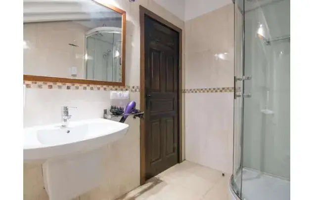 Apartamento 2 Dormitorios Centro Sagrario Granada