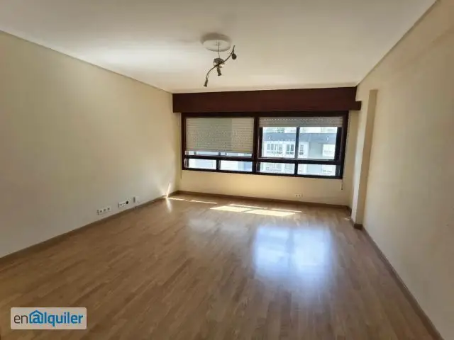 Piso en Los Castros 3 Dormitorios Ideal Parejas