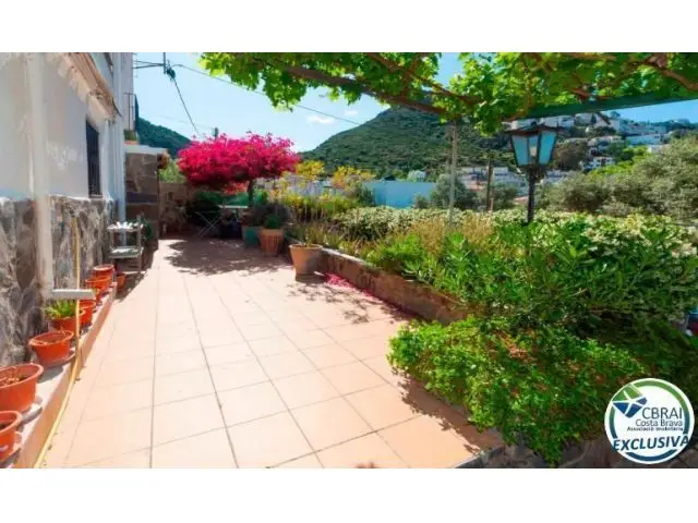 Apartamento en Venta en Roses Girona Cerca de la Playa