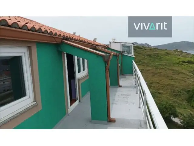 Soleda Vivienda con Terraza y Vistas al Mar en Muxia