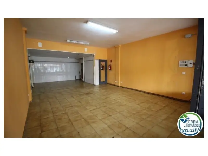 Venta Local Comercial Empuriabrava 48m2