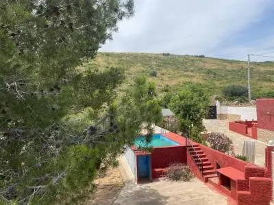 Casa Rustica con Piscina Privada y 5 Dormitorios