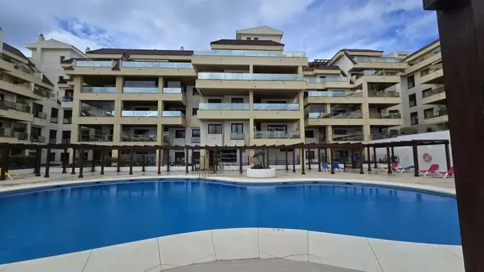 Apartamento 2 Dormitorios Primera Linea de Playa La Duquesa