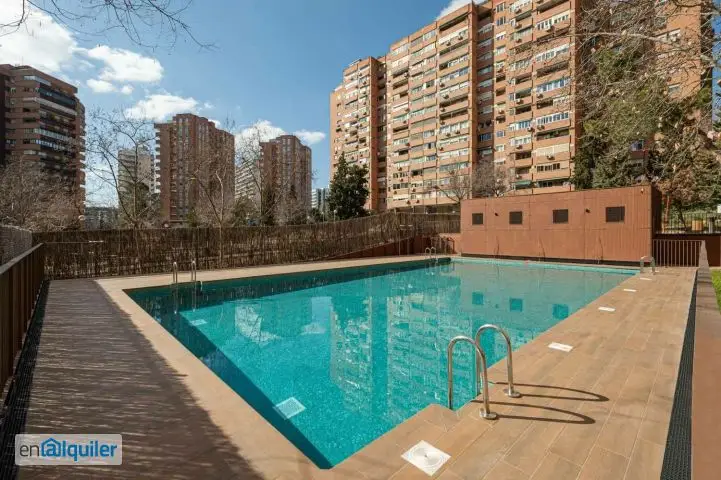Alquiler Piso Terraza Piscina Madrid - 2 Dormitorios Garaje