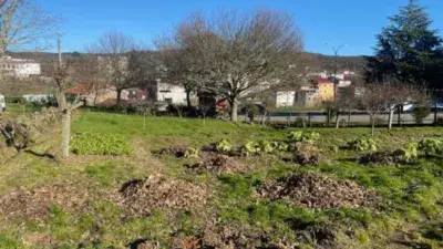 Casa adosada en venta en Bande