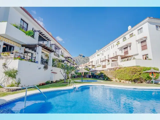 Apartamento 2 Dormitorios Milla de Oro Marbella