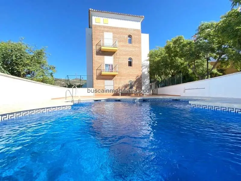 Piso en venta Torrox Costa vistas al mar 2 habitaciones