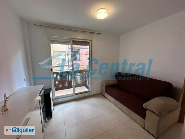 Piso en Alquiler Ferreries Tortosa con Parking y Trastero