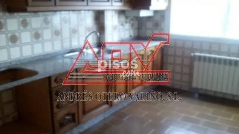 Piso en venta Plaza Espa	
 a estrenar