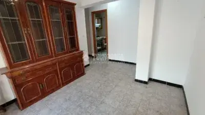 Piso en venta en Calle de la Virgen de los Desamparados