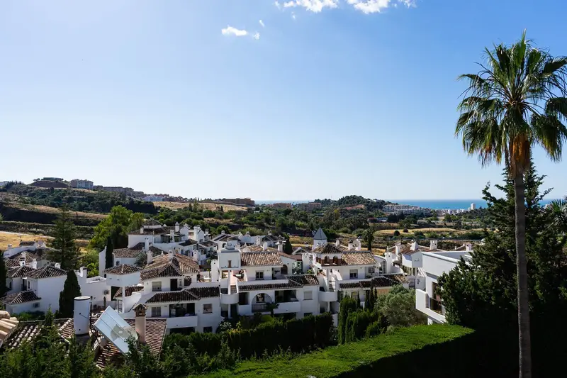 Casa-Villa de 4 Dormitorios en venta Mijas, España