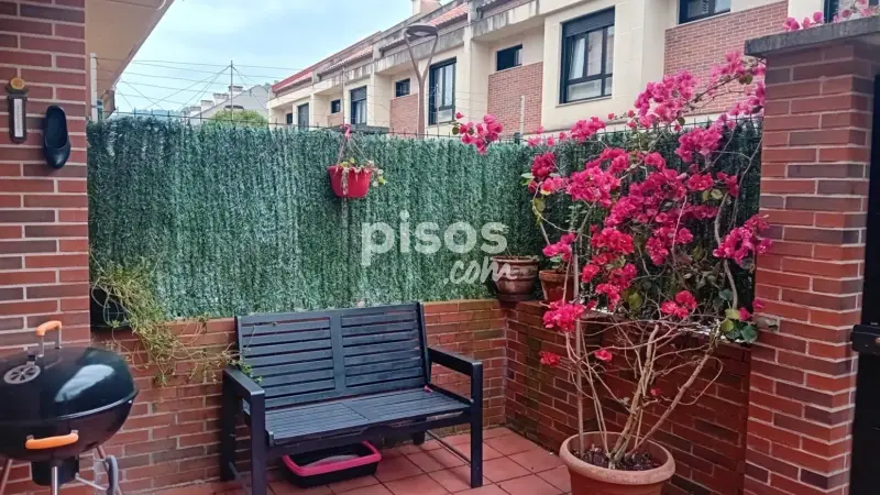 Chalet Adosado en Vega La Camocha Gijon 4 Habitaciones 170m2