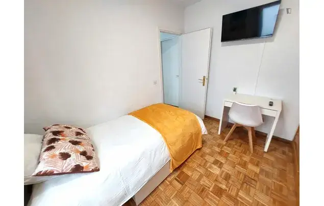 Alquiler Apartamento 4 Dormitorios Madrid