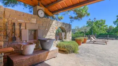 Chalet con Vistas a Montserrat 4 Habitaciones Piscina Jardin