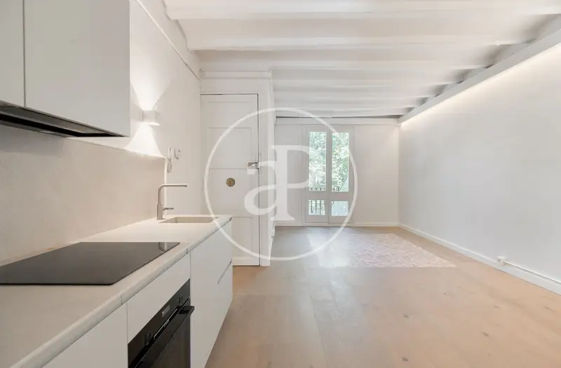 Piso en venta en Calle Llacuna Poblenou cerca de la playa