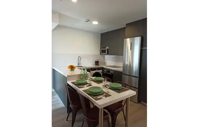 Habitacion 71m2 Barcelona Estancia Media Larga
