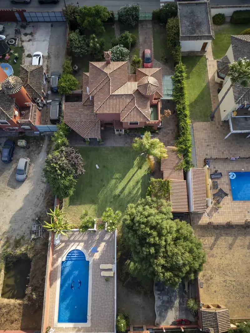 Chalet en Guadacorte con piscina y acceso al rio