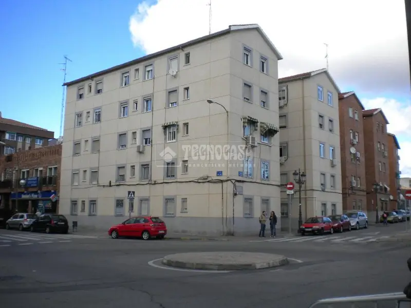 Piso Reformado en Centro Hospital Mostoles Ideal Inversores