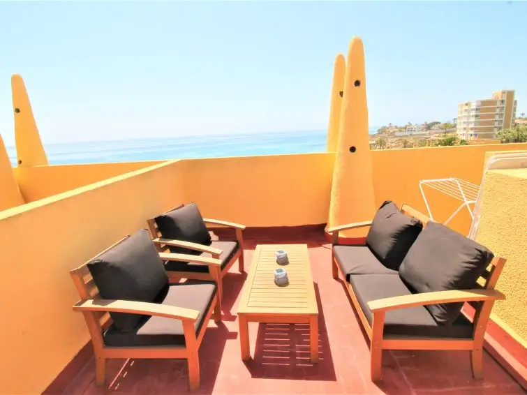 Casa-Villa de 3 Dormitorios alquiler El Campello-Villajoyosa, España